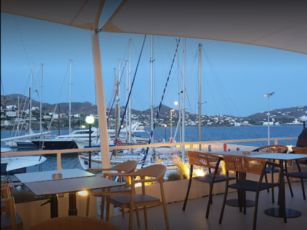 BAOBAB FINIKAS SYROS